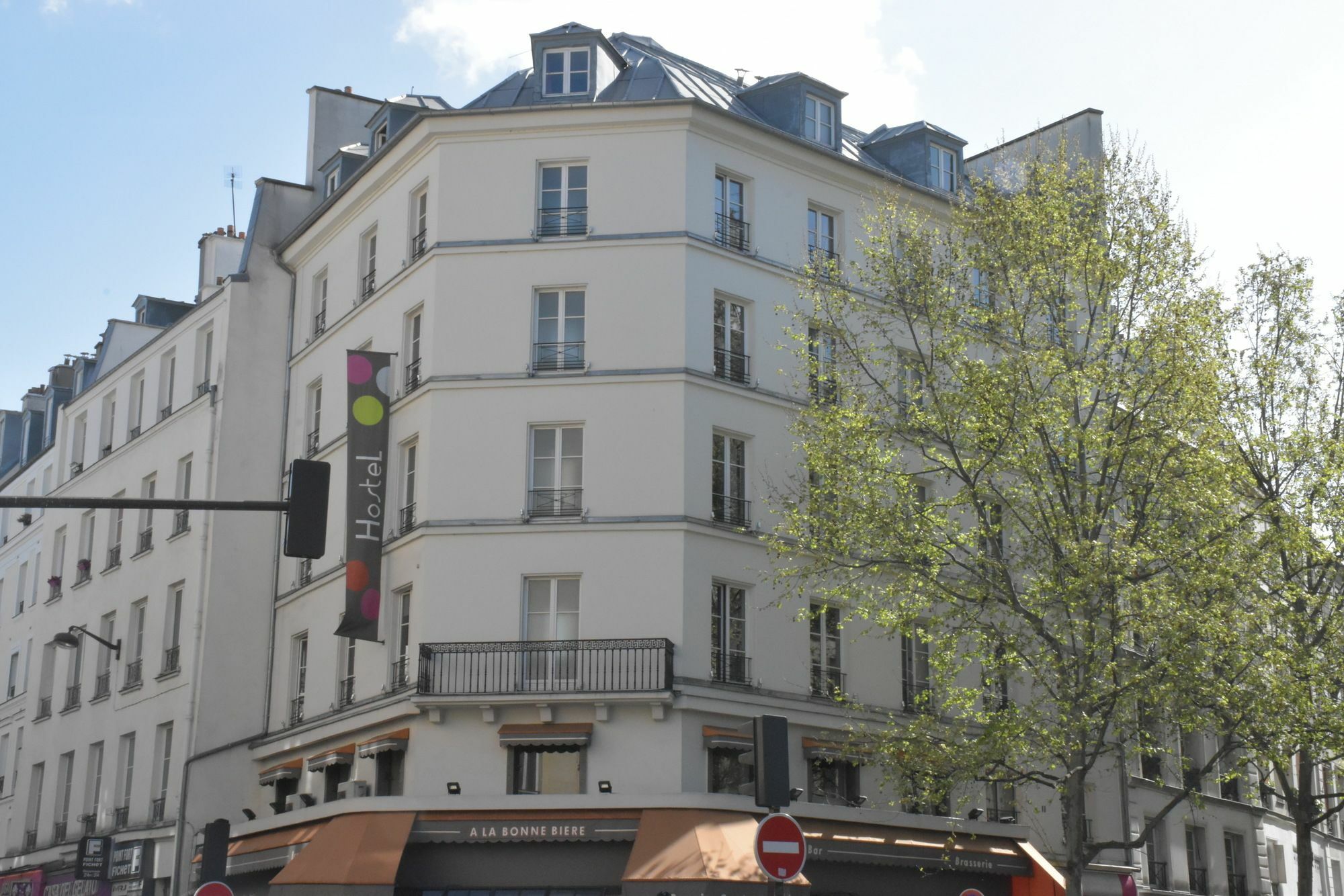 Absolute Hotel Paris Republique Exterior photo